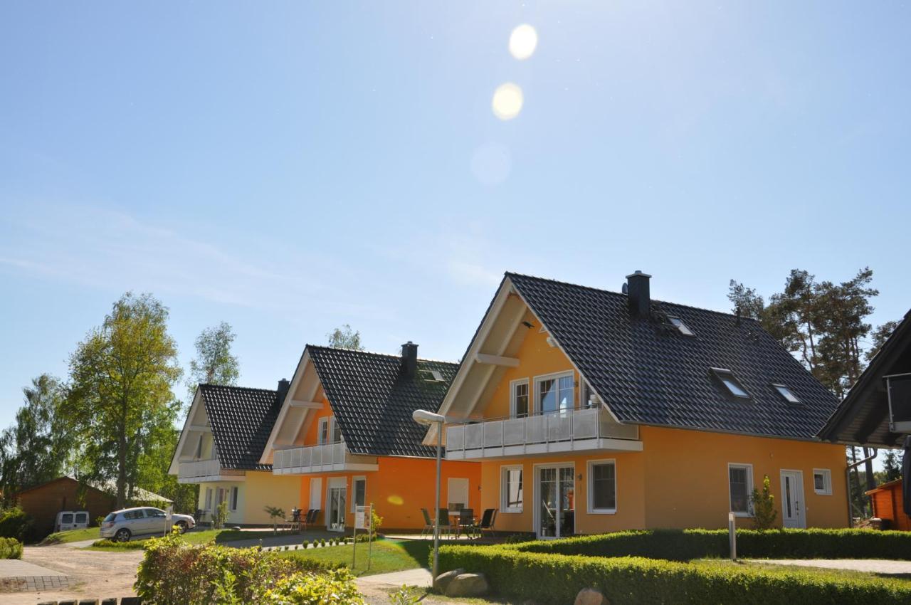 Ferienhaus Mueritzbrise / Eg-Appartement Marienfelde Esterno foto